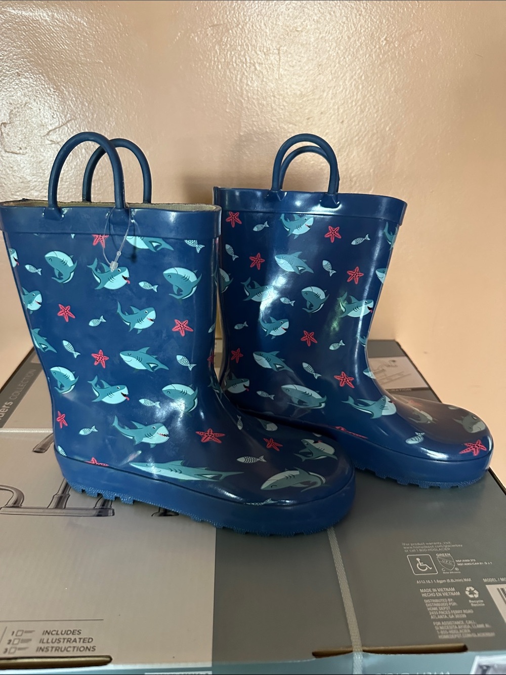 IEdesigned Navy Shark & Starfish Kids Rain Boots